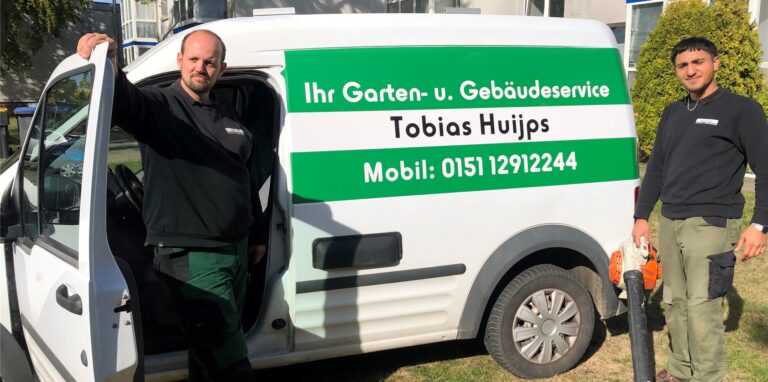 Hier zu sehen: Tobias Huijps mit seinem Mitarbeiter Egzon Rizvani.