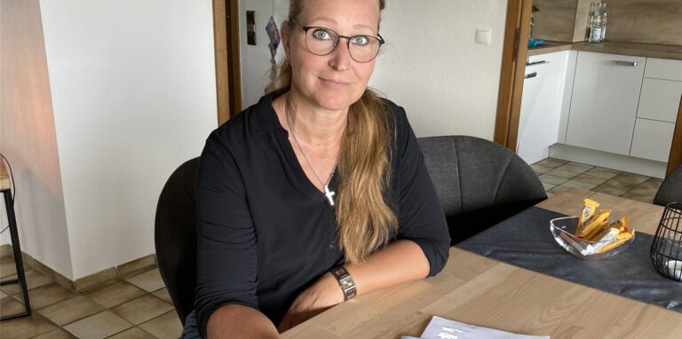 Carmen Koslowski wartet seit November 2021 auf ihren Telekom-Anschluss.