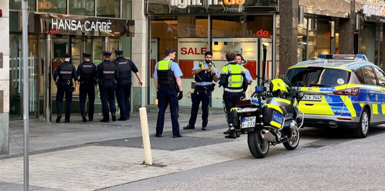 Polizei und Ordnungsamt hatten am Dienstagnachmittag einen Einsatz am Hansa-Carrée.