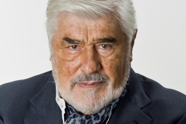 Der große Schauspieler Mario Adorf bekommt den erstmals beim Lüner Kinofest verliehenen Preis „Nike“ für sein Lebenswerk.