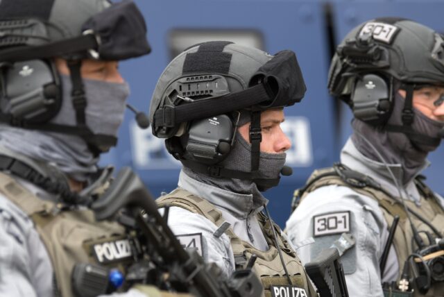 Spezialkräfte der Bundespolizei präsentieren sich im Präsidium der Bundespolizei.