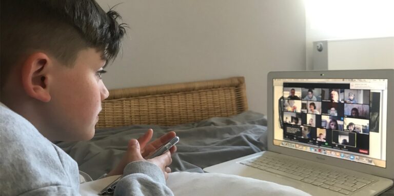 Distanzunterricht und Videokonferenzen? Die Schwerter Schulen wollen dort möglichst nicht wieder hin. Über die aktuellen Hygiene- und Pandemieregeln haben mehrere Schulleitungen mit uns gesprochen.