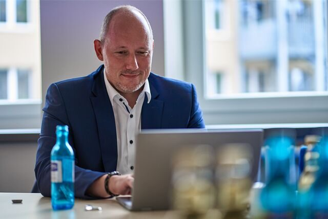 Christian Uhr, Personaldezernent der Stad