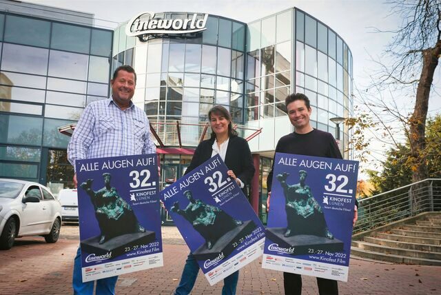 Stellten das Programm des 32. Kinofests in der Cineworld vor: (v.l.) Meinolf Thies, Sonja Hofmann und Max Biela, operativer Leiter des Festivals.