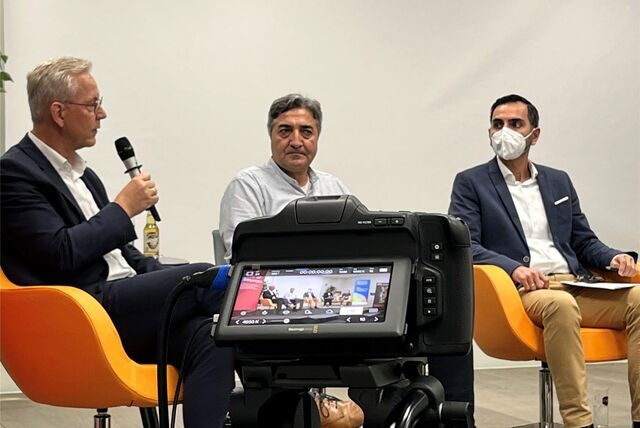 Dortmunds Polizeipräsident Gregor Lange (l.) war Teilnehmer einer Diskussion mit dem Titel „Polizeigewalt und Rassismus im System?“.