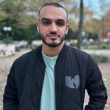 Eymen Nahali (34) ist Sozialarbeiter und Anti-Gewalttrainer. Er lebt und arbeitet seit Jahren in der Dortmunder Nordstadt.