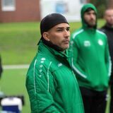 SVS-Trainer Leonardo Amoresano am Spiefeldrand