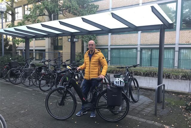 Seit 26 Jahren fährt Andreas Fenske täglich von Waltrop mit dem Fahrrad ins Lüner Rathaus. Er ist einer von zahlreichen Menschen, die regelmäßig zur Arbeit pendeln.
