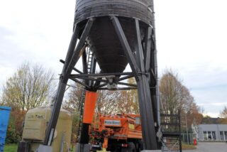 Im Salzsilo der Stadt Schwerte lagern momentan 200 Tonnen Streusalz.