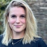 Leonie Schulte ist die Sprecherin der Greif Guerillas. Sie kämpfen gemeinsam für einen Erhalt der Kultkneipe.