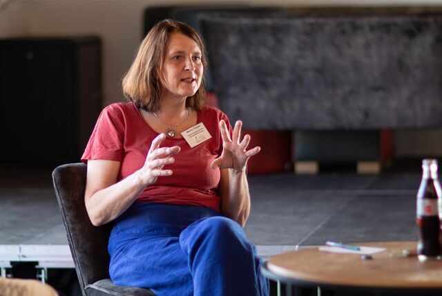 Marion Küpper (Bündnis 90/Die Grünen), fotografiert bei einer Podiumsdiskussion im Vorfeld der Kommunalwahl 2020.