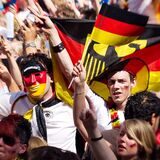 Jubelnde Deutschland-Fans