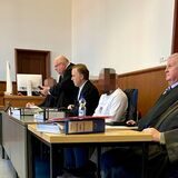 Die mutmaßlichen Zuhälter wollen auf die betroffenen Frauen zugehen.