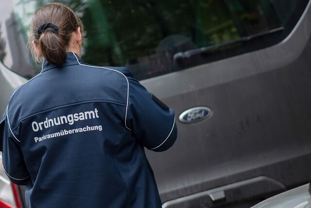 Knöllchen sorgen erneut für Ärger im Dortmunder Kreuzviertel, wo Parkplätze ohnehin knapp sind.