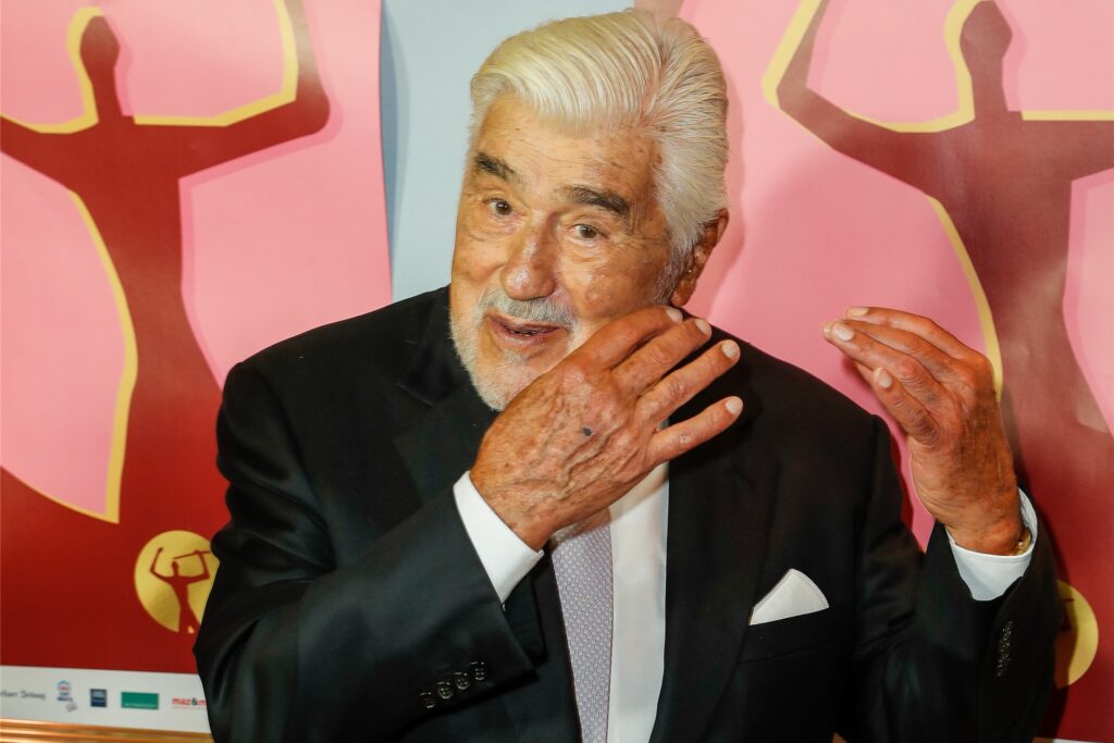 Mario Adorf.