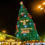 Rund 300 Stände gibt es auf dem Weihnachtsmarkt in Dortmund 2022. Viele haben ihre Preise erhöht. Das ärgert so manchen Kunden.