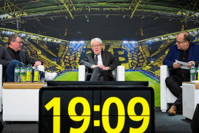 BVB-Ehrenpräsident Dr. Reinhard Rauball ist zu Gast bei „19:09 – der schwarzgelbe Talk“.