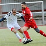 Der Schwerter Torschütze Ergün Yildirim (re.) im Duell mit Brambauers Rudih Tordsyan.
