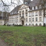 „Zwischen den Jahren“ ruht der Betrieb im Amtshaus Bork, dem Sitz der Stadtverwaltung Selm.