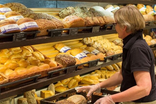 Auch an den Weihnachtstagen bekommt man vielerorts in Lünen frische Brötchen.
