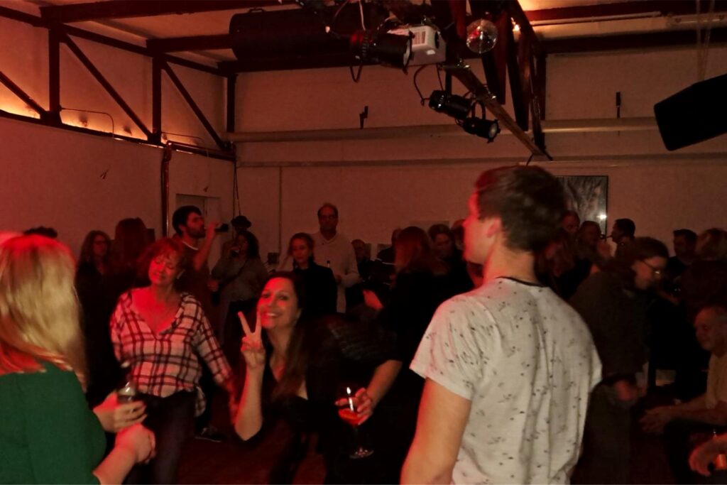 Die Stimmung im flözK war gut. Die Stimmung im flözK war gut.