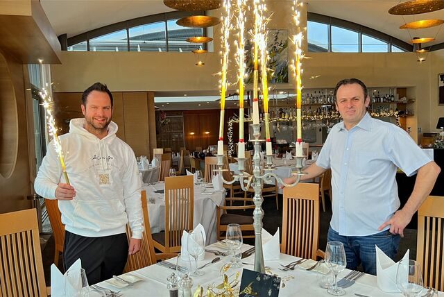 André Woerlé und Atanur Öztürk (v.l.) veranstalten in ihrem Restaurant il Campo eine große Silvesterparty.