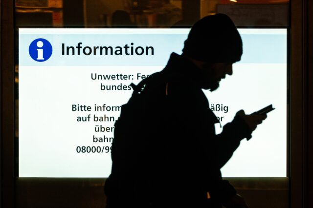 Unwetter-Apps können helfen, wenn mal wieder ein Sturmtief durch Deutschland zieht. (Symbolbild)