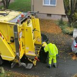 Ein Müllfahrzeug der ED