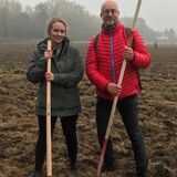 Sandra Bäßler und Jesaja Michael Wiegard sind gemeinsam mit Thorsten Hoppe der Kopf des Vereins Selm pflanzt.