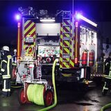 Die Feuerwehr ist am späten Donnerstagabend (5. Oktober) zu einem Heckenbrand in Selm ausgerückt.