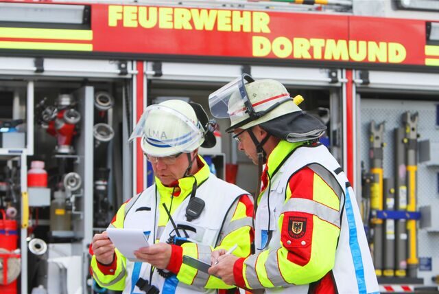 Vor allem die Wachen und Rettungshäuser der Feuerwehr werden im Krisenfall zu Notfall-Anlaufstellen in Dortmund.