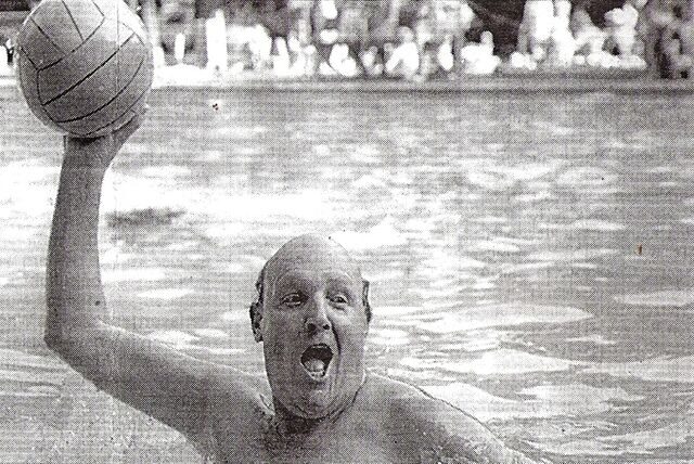 Wolfgang Mowinkel war über 30 Jahre als Wasserball-Torwart und im Vorstand des SV Lünen 08 aktiv.