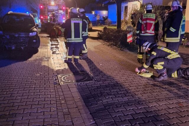 Bergkamener Feuerwehr-Einheiten wurden in der Silvesternacht mehrmals alarmiert.