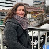 Vor zirka einem Jahr hinderte die Dortmunderin Annika Schwippe einen Mann daran, sich das Leben zu nehmen. Er wollte wohl von einer B1-Brücke auf die Fahrbahn springen.