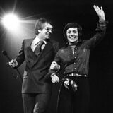 Völlig überraschend hatte Frank Elstner am 14. Februar 1976 die frisch gebackene Olympiasiegerin Rosi Mittermaier noch vor Abschluss der Winterspiele in Innsbruck auf die Bühne in der Dortmunder Westfalenhalle geholt. 14.000 Zuschauer feierten die „Gold-Rosi“ euphorisch.