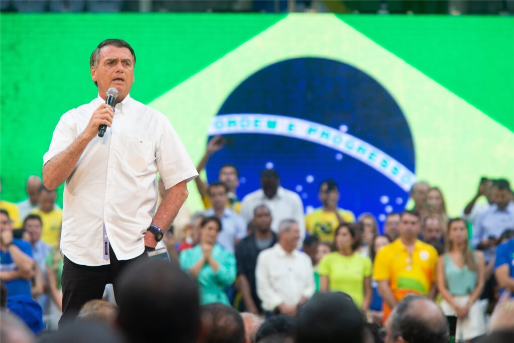 Der brasilianische Präsident Jair Bolsonaro spricht während des offiziellen Wahlkampfauftaktes für seine Wiederwahl. Der brasilianische Präsident Jair Bolsonaro spricht während des offiziellen Wahlkampfauftaktes für seine Wiederwahl.