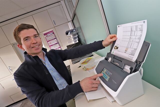 Dank der Masterarbeit von Timo Wopker sollen in Zukunft alle wichtigen Dokumente bei der Firma Prolytik Schmierstoffe direkt digital vorliegen.
