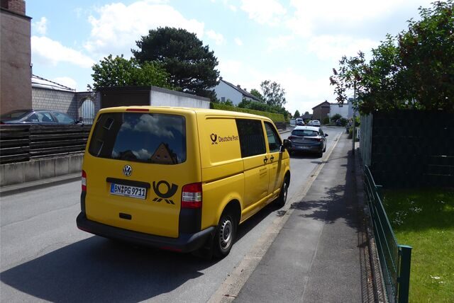 Bald wird alle Post nur noch per Auto ausgeliefert.