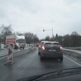 Die Ampel auf der Kreuzung B54/B236 wurde nun auf die richtige Fahrbahnseite versetzt.