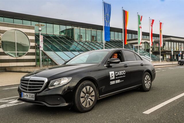 Cabdo-Auto am Flughafen Dortmund