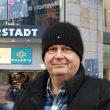 Bleibt das „Karstadt-Signet“ Dortmund erhalten? Die Beschäftigten möchten Klarheit. Und nicht nur sie.