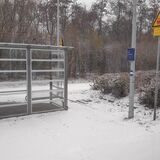 Auch der Bahnhof in Capelle war am Sonntagmorgen schneebedeckt.