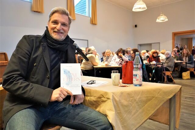 Vielfalt und beeindruckendes Können bot Stefan Jürgens bei seiner Lesung.