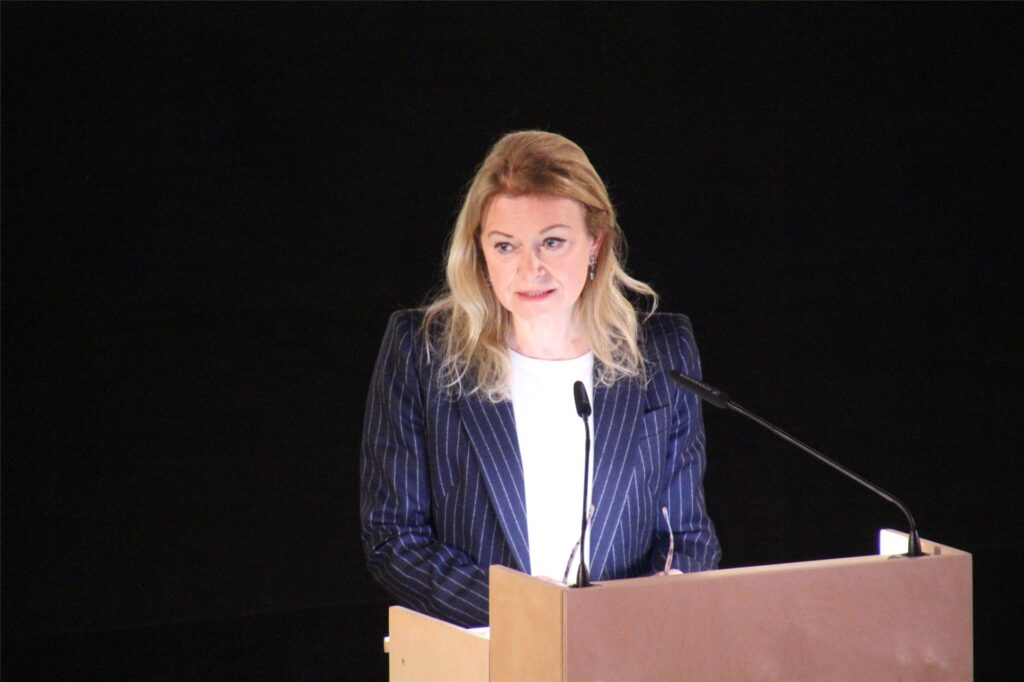 Dr. Anke Höwing gehörte im vergangenen Jahr zu den Vortragenden bei Dr. Anke Höwing gehörte im vergangenen Jahr zu den Vortragenden bei
