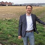 Fröndenbergs Bauamtsleiter Tim Stein hat die Kriterien ausgearbeitet, die bei der Bebauung der städtischen Grundstücke zum Zuge kommen sollen.
