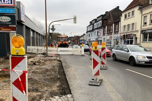 Verkehr auf der Borker Straße in Lünen