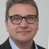H-Bahn-Geschäftsführer Elmar Middeldorf nennt Details zum geplanten Ausbau der H-Bahn in Dortmund