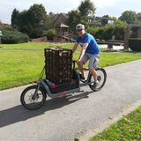 Für den Lüner Marc Frieling ist das Fahrrad der Autoersatz geworden. Mit seinem Lastenfahrrad eines dänischen Herstellers macht er nicht nur den Wocheneinkauf, sondern sorgt auch schonmal fürs Essen auf ADFC-Veranstaltungen, wie hier bei einer Critical Mass.