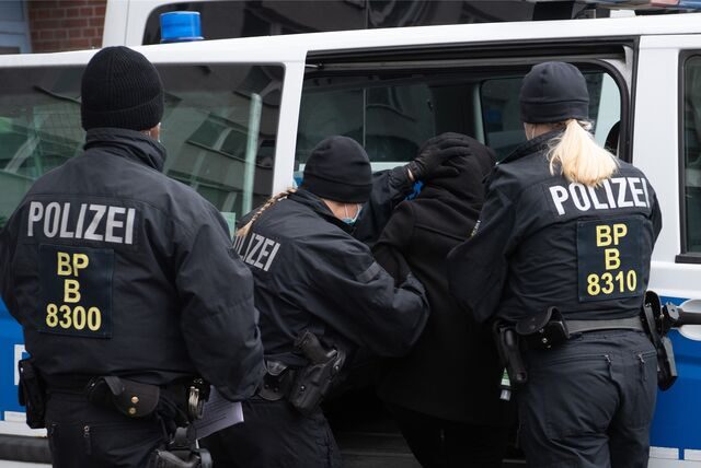 Eine Festnahme