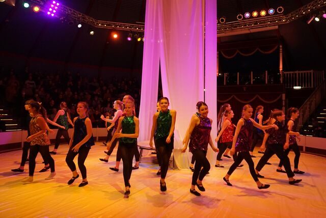 „Amado“ hieß die Show, mit der die Schüler des Circus Travados im Dezember 2022 das Publikum begeisterten. Jetzt steht wieder eine tolle Aufführung bevor – dieses Mal international.